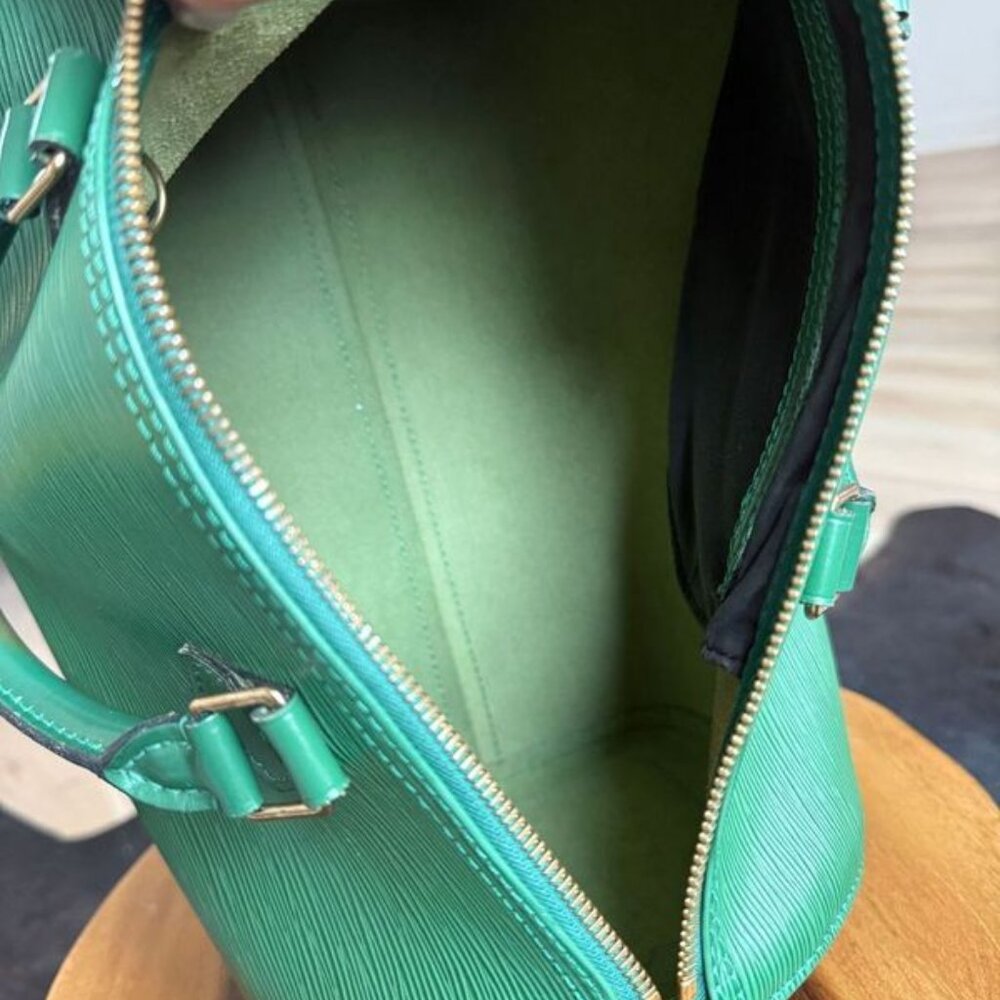 Louis Vuitton Green Satchel Bag - Picture 6 of 8